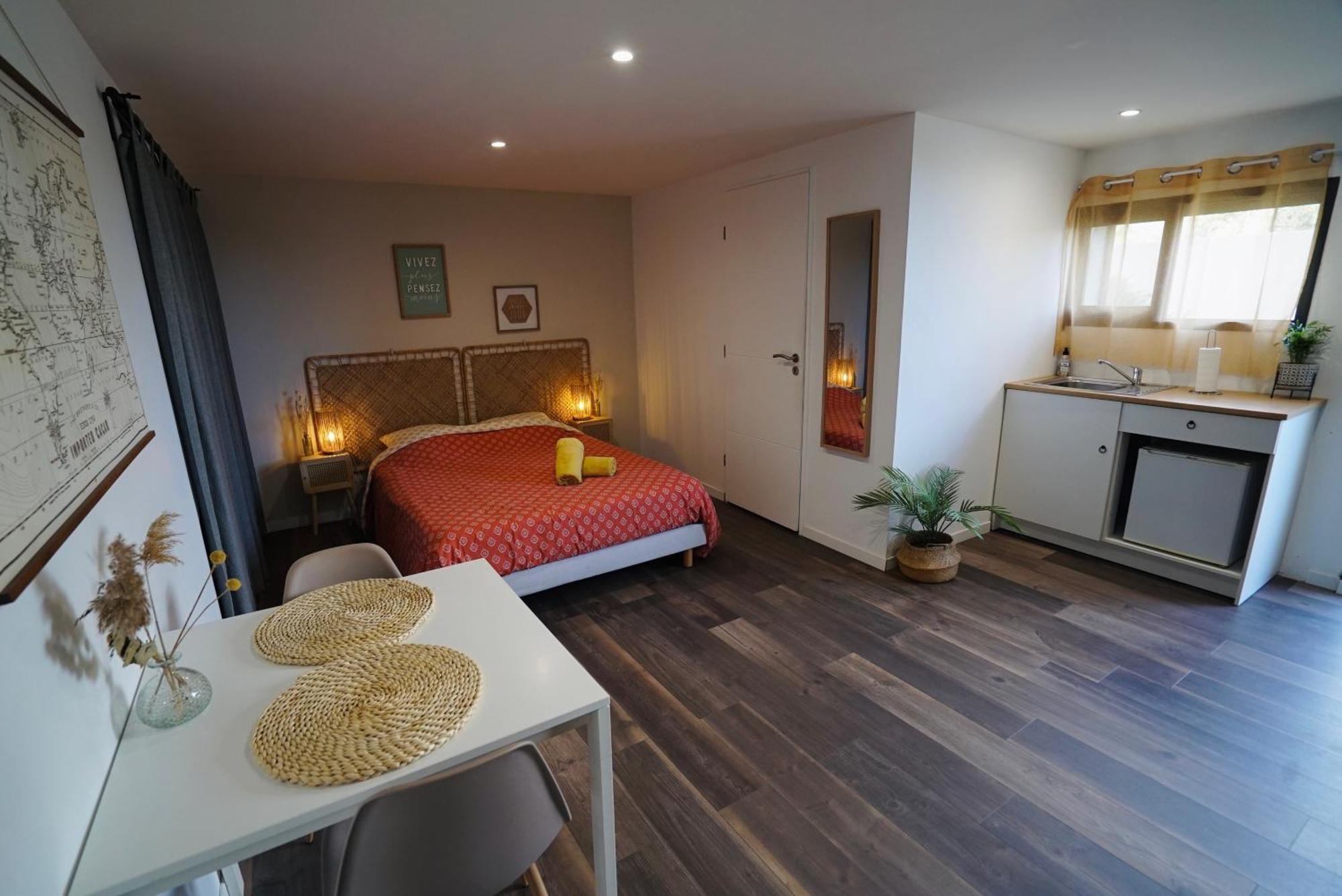 Studio Independant A 20Min Des Plages Castelnau-de-Guers Bagian luar foto